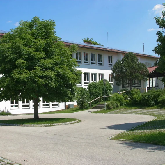 Schule.JPG